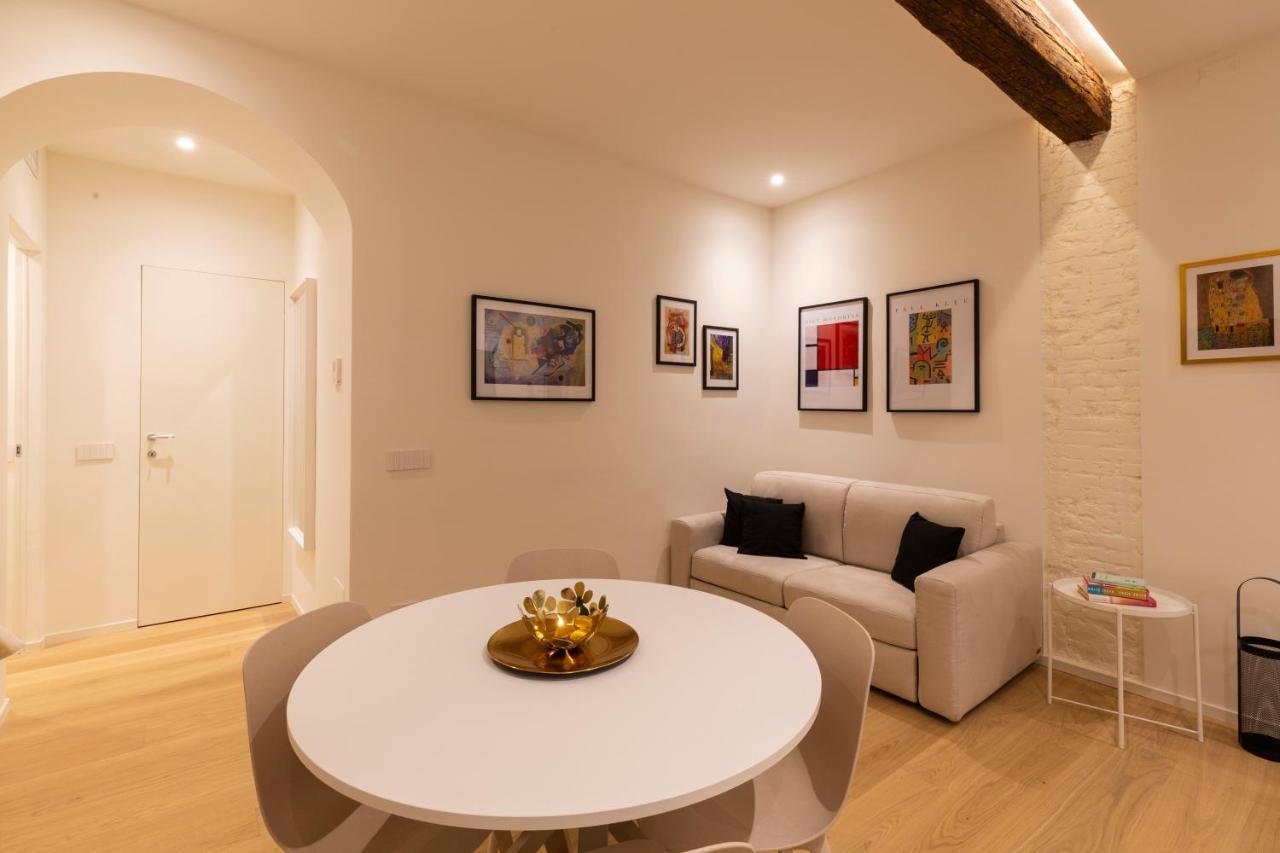 Domus Ticinese Apartamento Milão Exterior foto