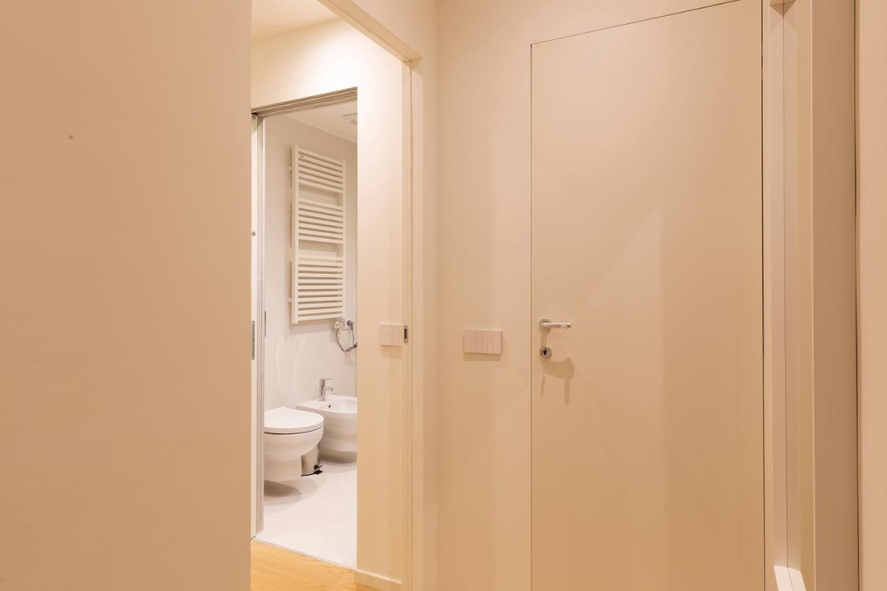Domus Ticinese Apartamento Milão Exterior foto