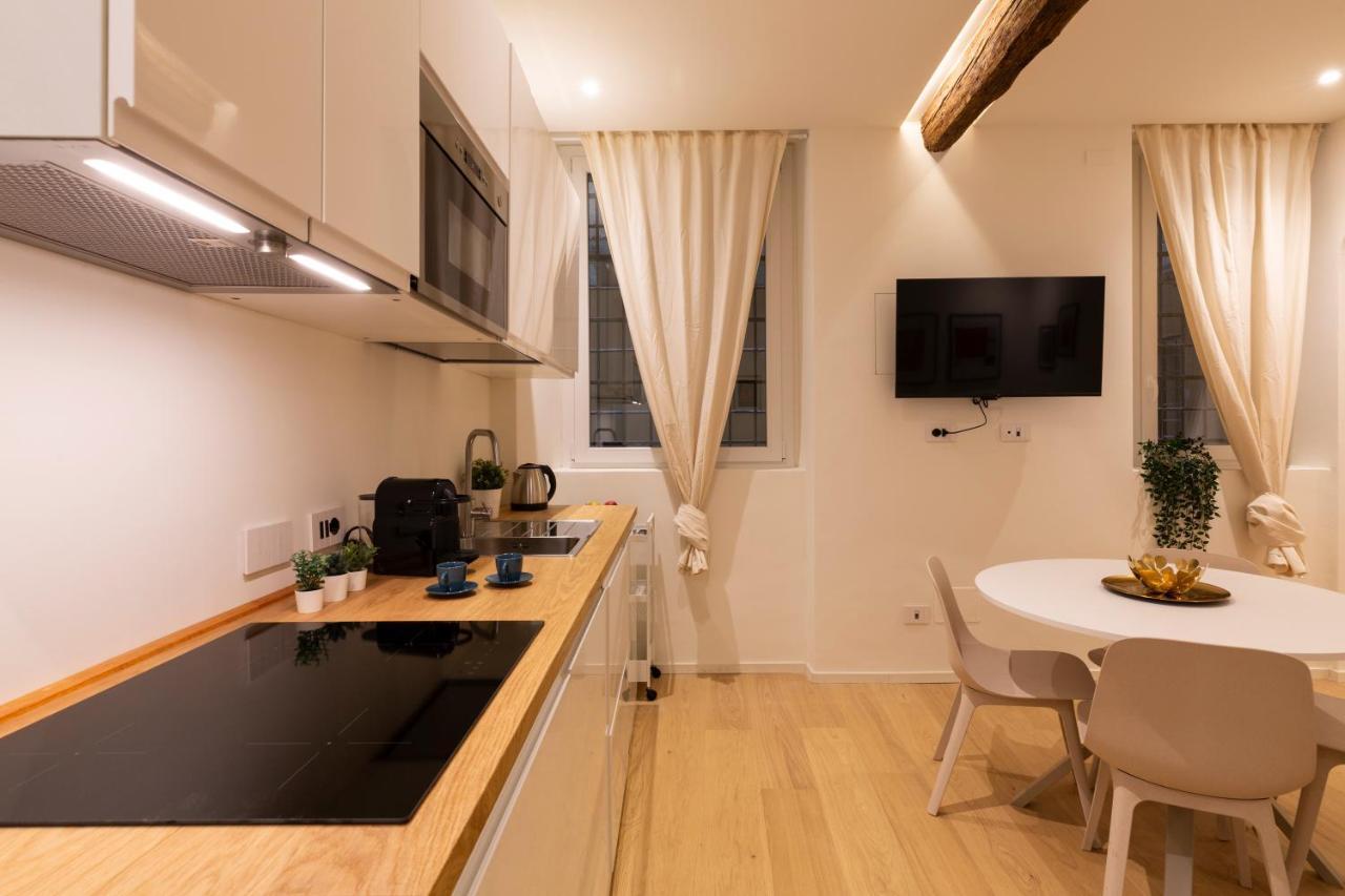 Domus Ticinese Apartamento Milão Exterior foto